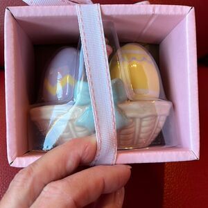 NWT Blue Sky Easter salt and pepper shakers